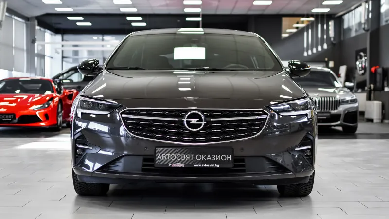 Opel Insignia Grand Sport 2.0d Elegance Automatic Image 2